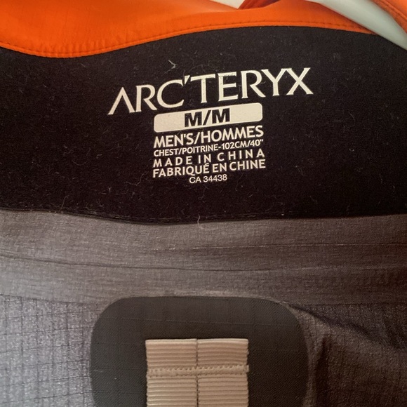 ARC’TERYX Beta AR All Round Gore-Tex Pro Shell Jacket - Picture 7 of 12